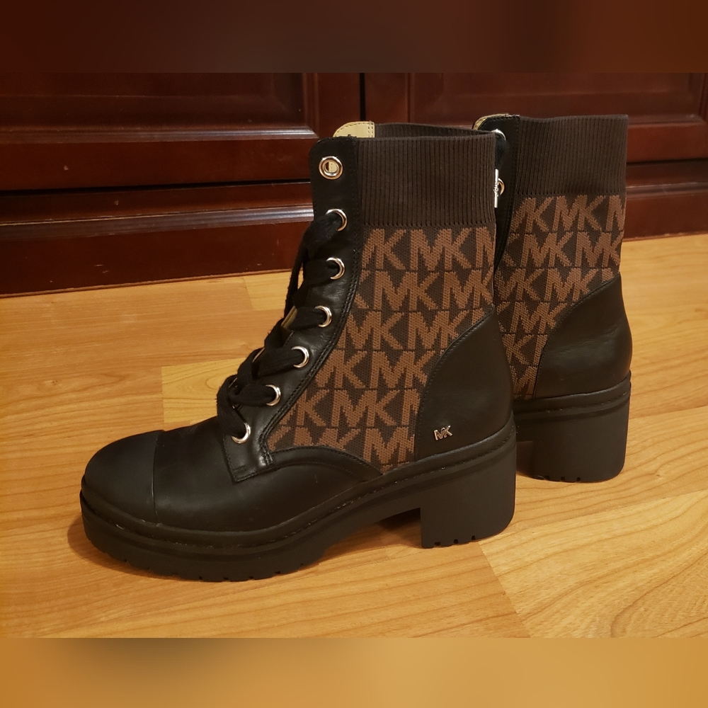 Michael kors boots